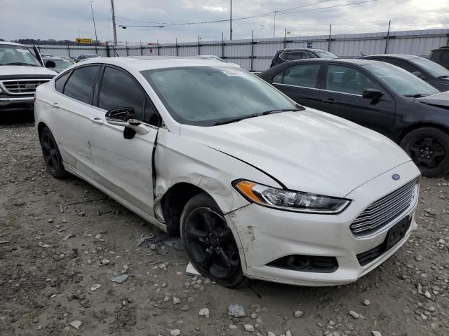 3FA6P0HD1ER355804 - 2014 FORD FUSION SE WHITE photo 4