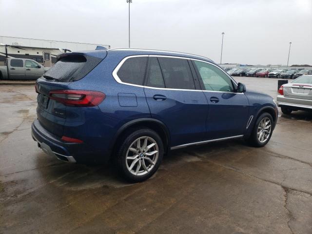 5UXCR6C04M9E73467 - 2021 BMW X5 XDRIVE40I BLUE photo 3