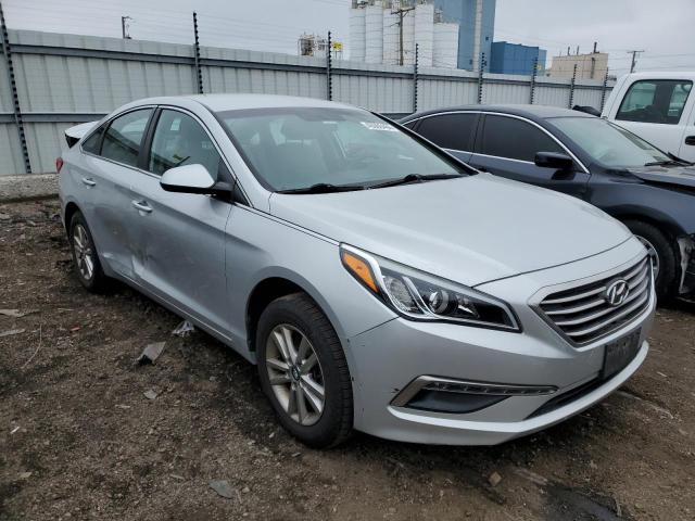 5NPE24AFXFH247063 - 2015 HYUNDAI SONATA SE SILVER photo 4