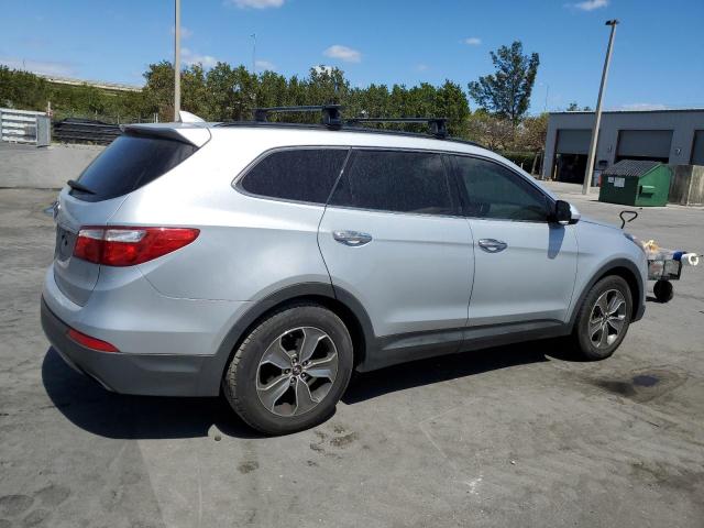 KM8SM4HF8GU147050 - 2016 HYUNDAI SANTA FE SE GRAY photo 3