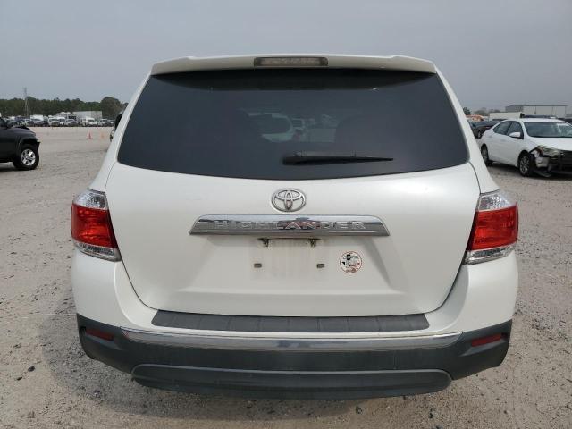 5TDZK3EH1BS046017 - 2011 TOYOTA HIGHLANDER BASE WHITE photo 6