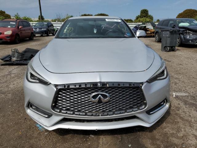 JN1EV7EK6JM341054 - 2018 INFINITI Q60 LUXE 300 GRAY photo 5