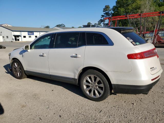 2LMHJ5AT3EBL55921 - 2014 LINCOLN MKT WHITE photo 2