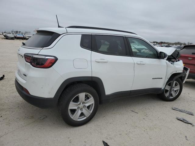 3C4NJDBB8NT207397 - 2022 JEEP COMPASS LATITUDE WHITE photo 3