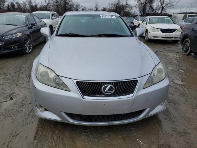 JTHBK262285085637 - 2008 LEXUS IS 250 SILVER photo 5