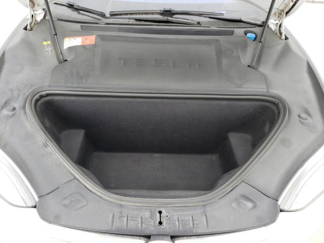 5YJSA1E24JF249085 - 2018 TESLA MODEL S Սպիտակ լուսանկար 11