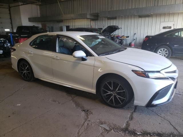 4T1G11AK0PU771669 - 2023 TOYOTA CAMRY SE NIGHT SHADE WHITE photo 4