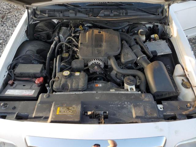 2MEFM75V68X649003 - 2008 MERCURY GRAND MARQ LS WHITE photo 11