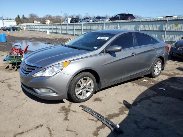 2013 HYUNDAI SONATA GLS, 