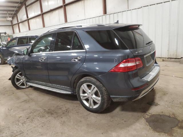4JGDA5HB6DA118566 - 2013 MERCEDES-BENZ ML 350 4MATIC GRAY photo 2
