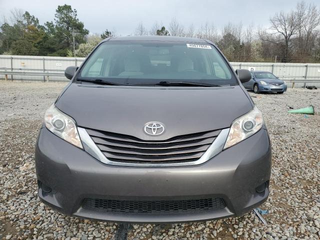 5TDKZ3DC4HS779576 - 2017 TOYOTA SIENNA LE GRAY photo 5