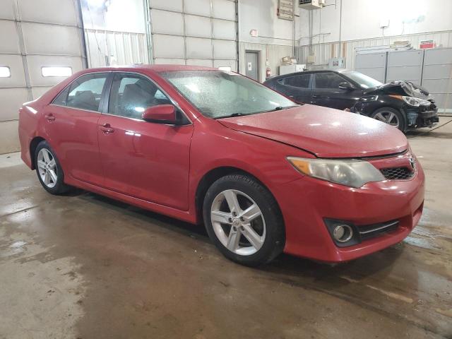 4T1BF1FK3DU646651 - 2013 TOYOTA CAMRY L RED photo 4