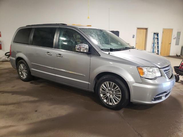 2C4RC1CG3GR247140 - 2016 CHRYSLER TOWN & COU TOURING L SILVER photo 4