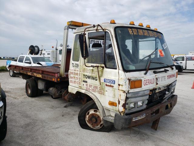 JNALA83J2HGH40381 - 1987 NISSAN DIESEL CLA83 WHITE photo 4