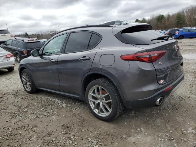 ZASFAKNN6J7B63307 - 2018 ALFA ROMEO STELVIO TI SPORT GRAY photo 2