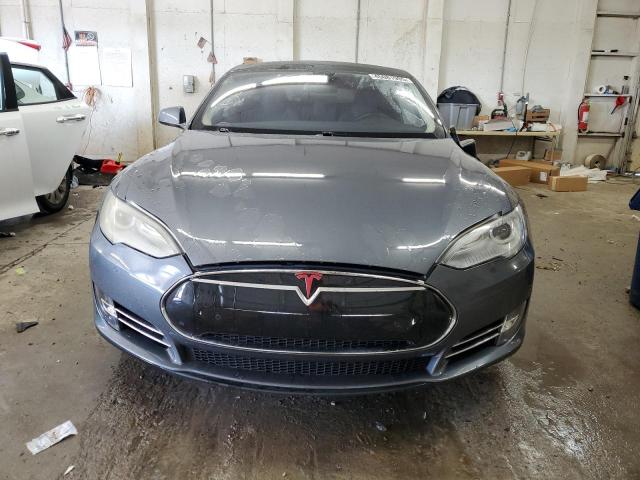 5YJSA1DN0DFP26935 - 2013 TESLA MODEL S 灰色 照片 5