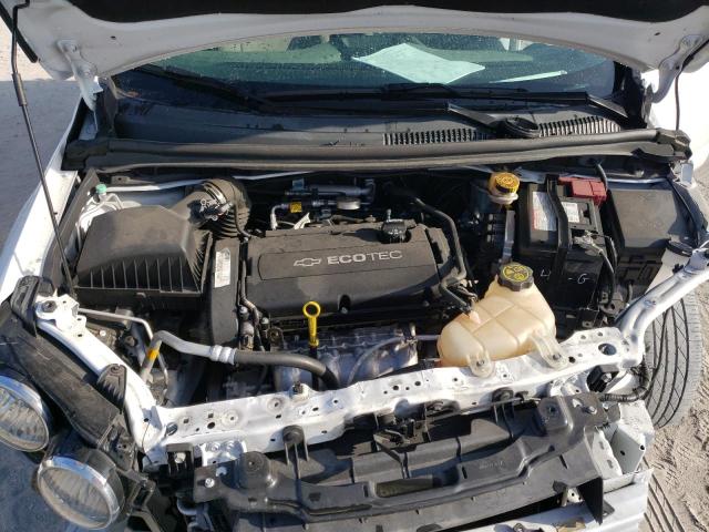 1G1JB6SH8F4219903 - 2015 CHEVROLET SONIC LS WHITE photo 11