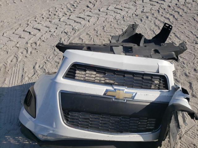 1G1JB6SH8F4219903 - 2015 CHEVROLET SONIC LS WHITE photo 12