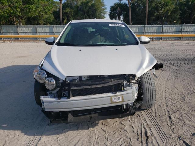 1G1JB6SH8F4219903 - 2015 CHEVROLET SONIC LS WHITE photo 5