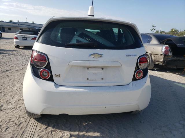 1G1JB6SH8F4219903 - 2015 CHEVROLET SONIC LS WHITE photo 6