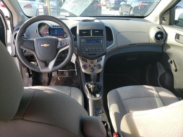 1G1JB6SH8F4219903 - 2015 CHEVROLET SONIC LS WHITE photo 8