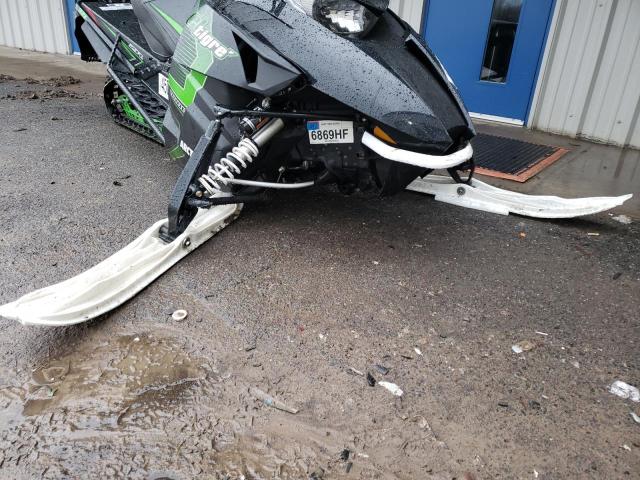 4UF17SNW4HT106267 - 2017 ARCTIC CAT SNOWMOBILE ორფეროვანი ფოტო 9