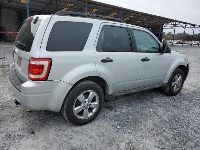 1FMCU03G29KB11317 - 2009 FORD ESCAPE XLT SILVER photo 3