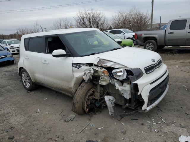 KNDJP3A59J7536188 - 2018 KIA SOUL + WHITE photo 4