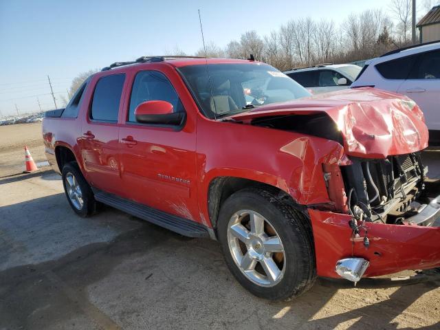 3GNVKEE02AG128606 - 2010 CHEVROLET AVALANCHE LS RED photo 4