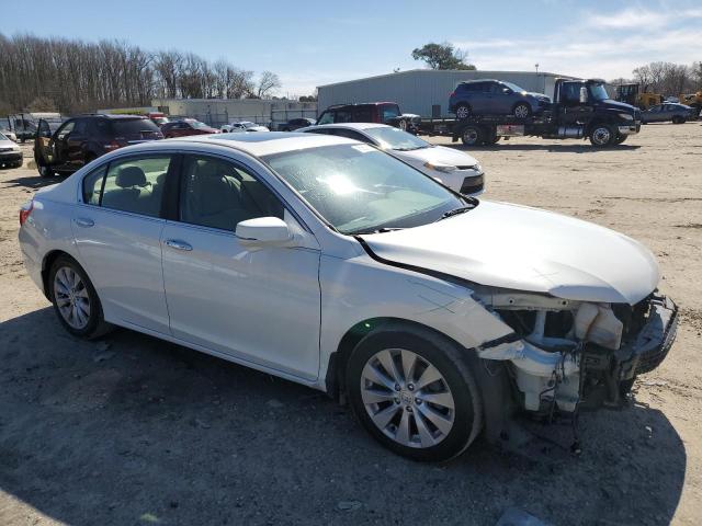 1HGCR2F72EA046077 - 2014 HONDA ACCORD EX WHITE photo 4