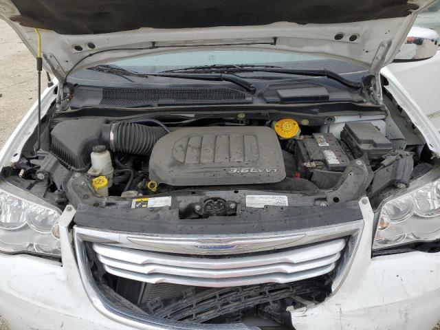 2C4RC1BG1FR718041 - 2015 CHRYSLER TOWN & COU TOURING WHITE photo 12