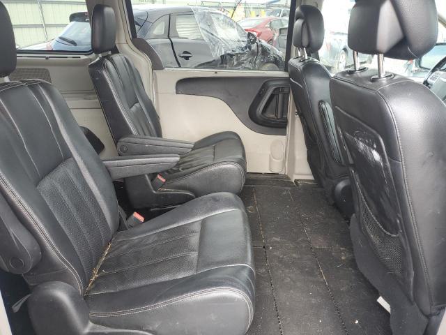 2C4RC1CG7CR150968 - 2012 CHRYSLER TOWN & COU TOURING L SILVER photo 11