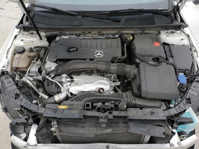 WDD3G4EB9KW034325 - 2019 MERCEDES-BENZ A 220 WHITE photo 11