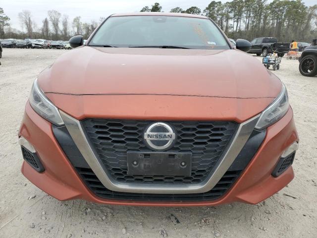 1N4BL4CV5LN316327 - 2020 NISSAN ALTIMA SR ORANGE photo 5