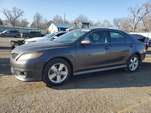 4T1BF3EK4AU017649 - 2010 TOYOTA CAMRY BASE GRAY photo 1