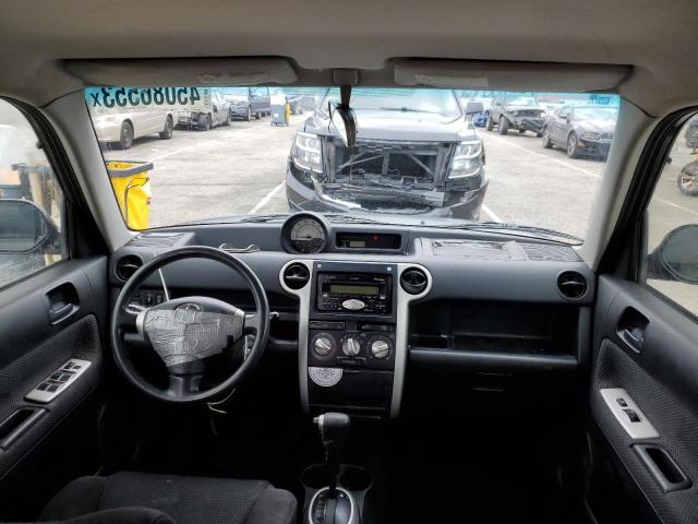 JTLKT324954027316 - 2005 TOYOTA SCION XB BLACK photo 8