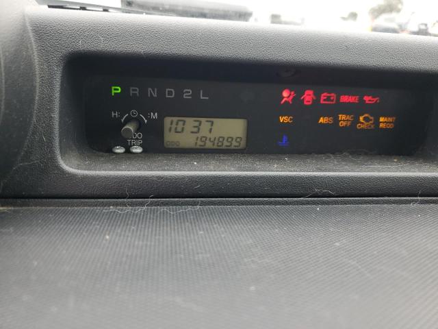 JTLKT324954027316 - 2005 TOYOTA SCION XB BLACK photo 9