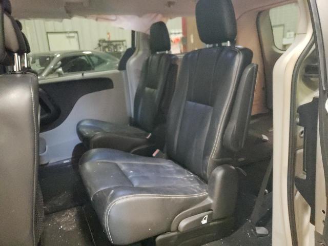 2C4RC1CG9DR588490 - 2013 CHRYSLER TOWN & COU TOURING L TAN photo 10