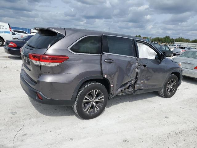 5TDZARFH6KS059527 - 2019 TOYOTA HIGHLANDER LE CHARCOAL photo 3