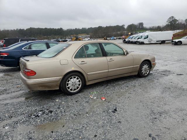 WDBJF65J4YB003425 - 2000 MERCEDES-BENZ E 320 BEIGE photo 3