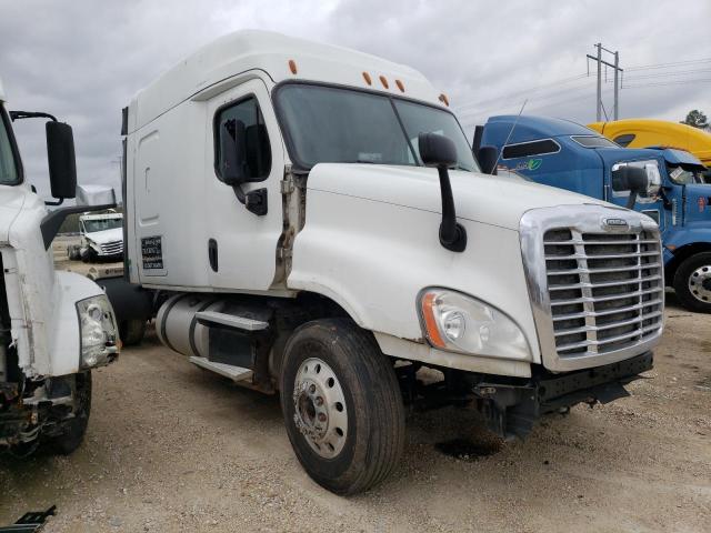 3AKJGLDR6HSHW0681 - 2017 FREIGHTLINER CASCADIA 1 WHITE photo 4