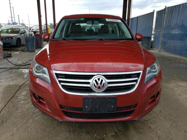 WVGBV7AX7AW001879 - 2010 VOLKSWAGEN TIGUAN SE RED photo 5
