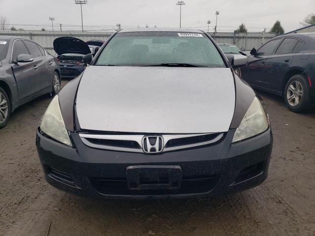 1HGCM564X7A218011 - 2007 HONDA ACCORD LX SILVER photo 5