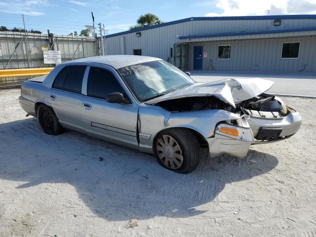 2FAFP71W57X158904 - 2007 FORD CROWN VICT POLICE INTERCEPTOR SILVER photo 4