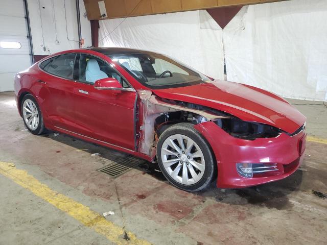 5YJSA1E21JF295036 - 2018 TESLA MODEL S RED photo 4