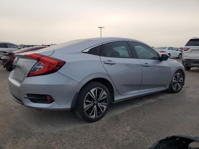 2HGFC2F58JH545653 - 2018 HONDA CIVIC LX SILVER photo 3