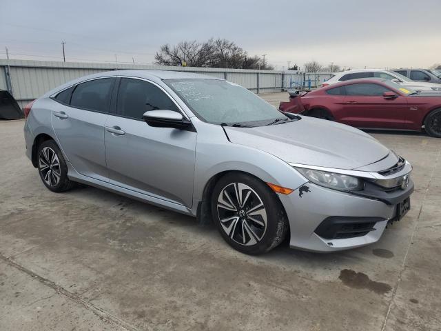 2HGFC2F58JH545653 - 2018 HONDA CIVIC LX SILVER photo 4