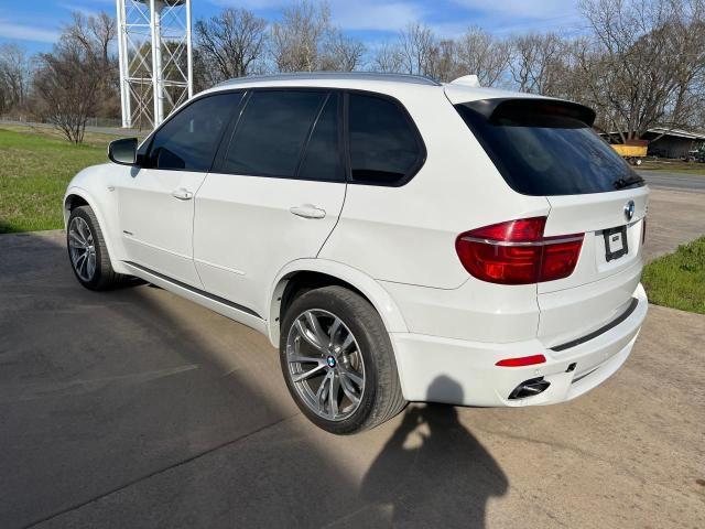 5UXZV4C51CL987555 - 2012 BMW X5 XDRIVE35I WHITE photo 3