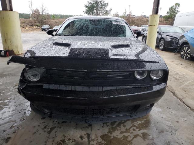 2C3CDZAG5JH152908 - 2018 DODGE CHALLENGER SXT BLACK photo 5