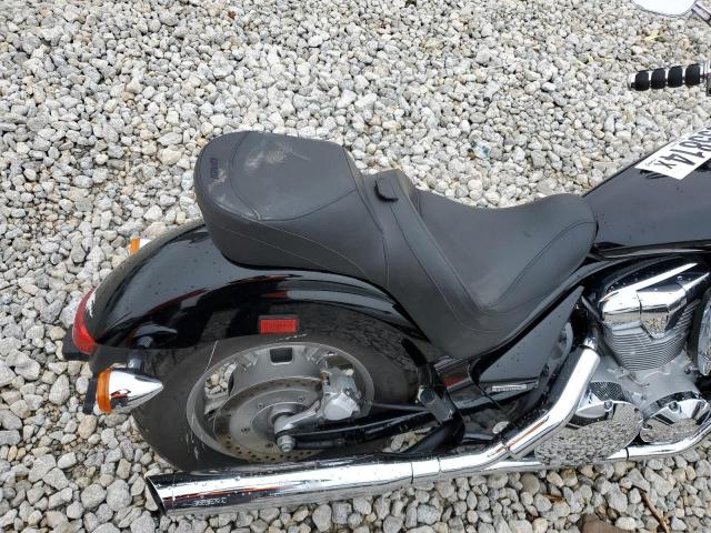 JH2SC6706AK001093 - 2010 HONDA VT1300 CS BLACK photo 6
